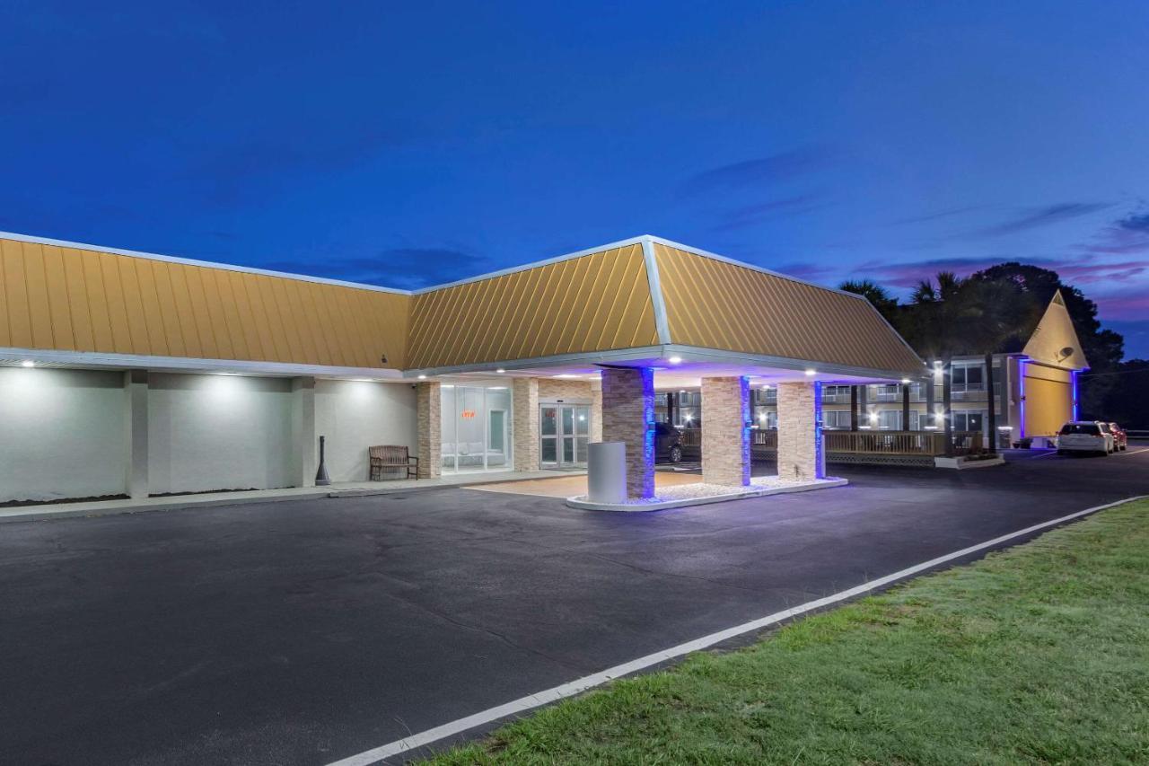 Quality Inn & Suites Pawleys Island Eksteriør bilde