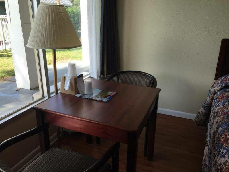Quality Inn & Suites Pawleys Island Eksteriør bilde